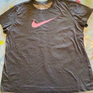 Nike XL Dri-Fit Gray Activewear T-Shirt